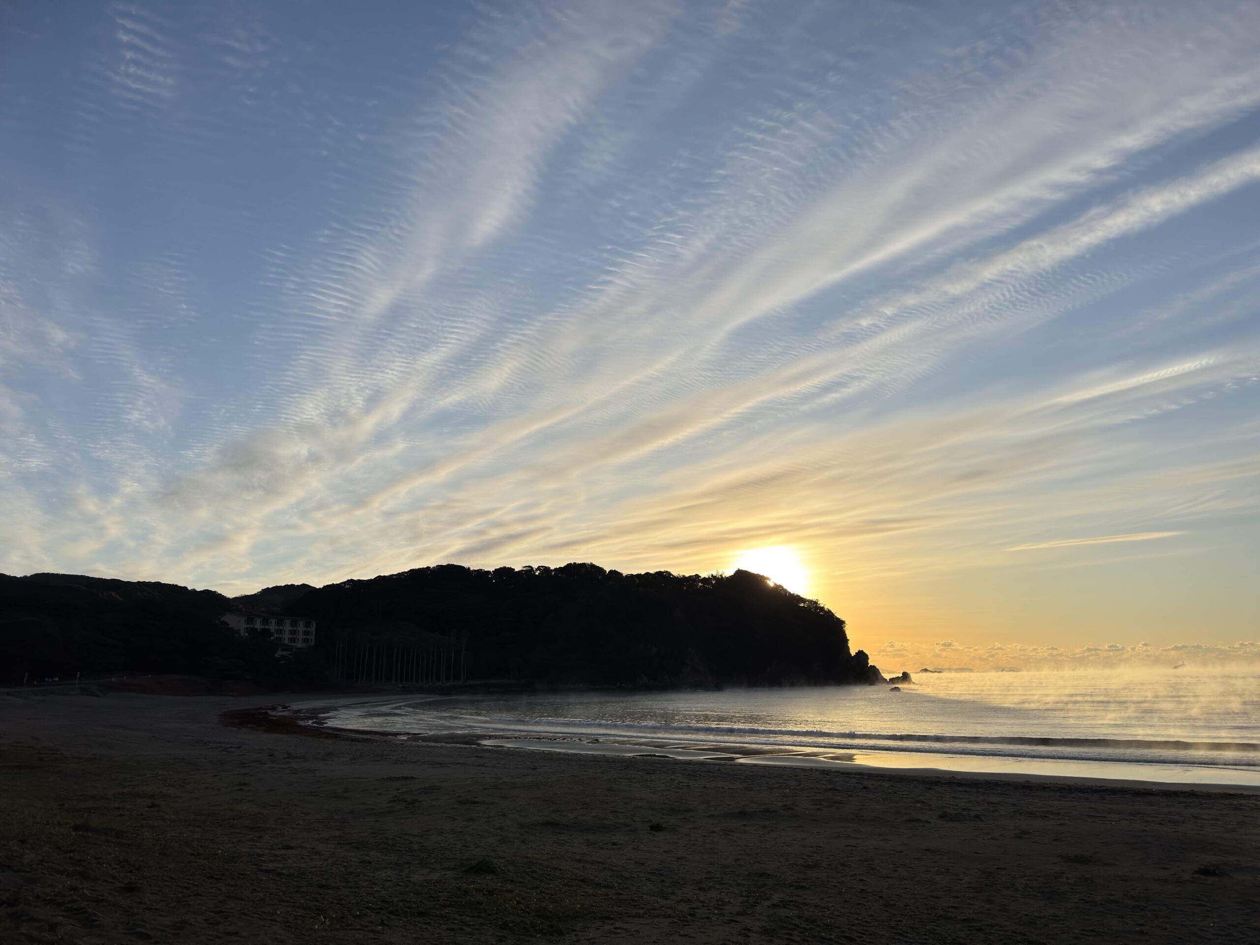 20241211弓ヶ浜海岸気嵐13